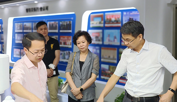 浙江省科技廳副廳長(zhǎng)吳卿、臺(tái)盟省委會(huì)主委陳清莉一行赴托普云農(nóng)調(diào)研考察